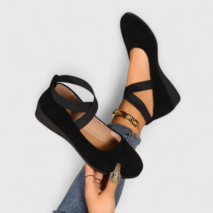 Jynna | Women's Orthopedic Slip-On Shoes — All-Day Comfort