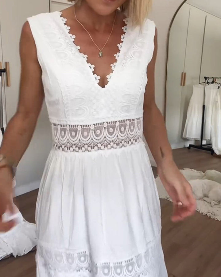 Clarissa | Women's Elegant Lace Midi Dress — V-Neck