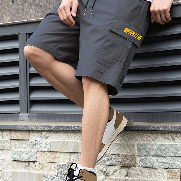 Jonas - Men's Relaxed Cargo Shorts with Multi-Pockets