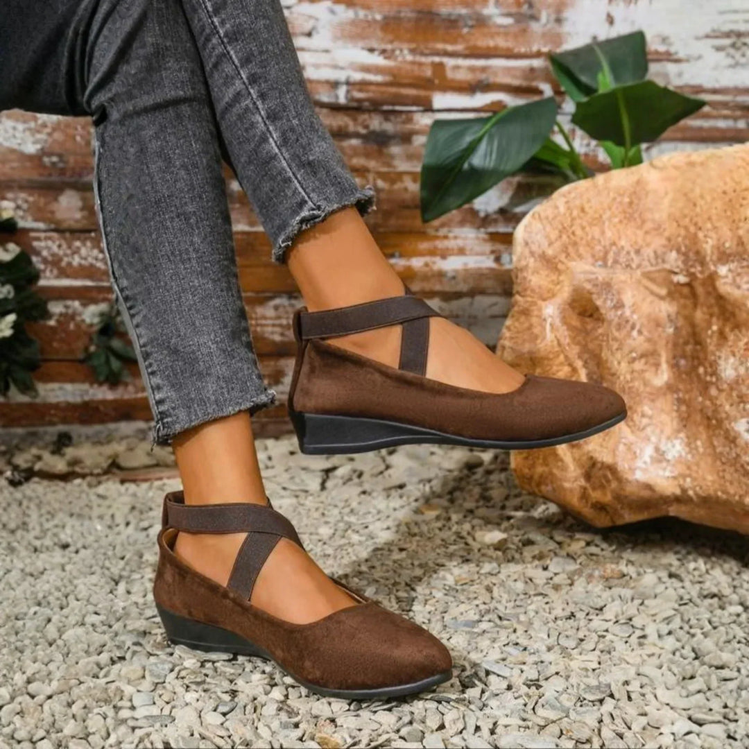 GABRIELLE | Women's Closed-Toe Wedge Ballerina Shoes