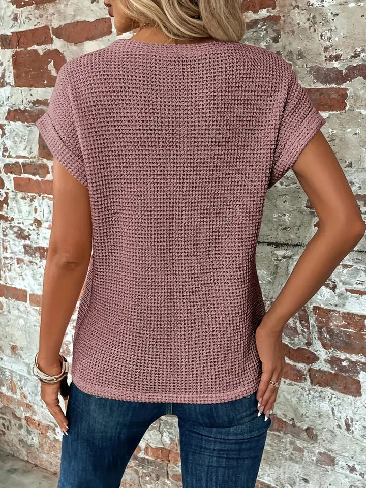 Sophie - Women's Sweetheart Neck Casual T-Shirt — Everyday Chic